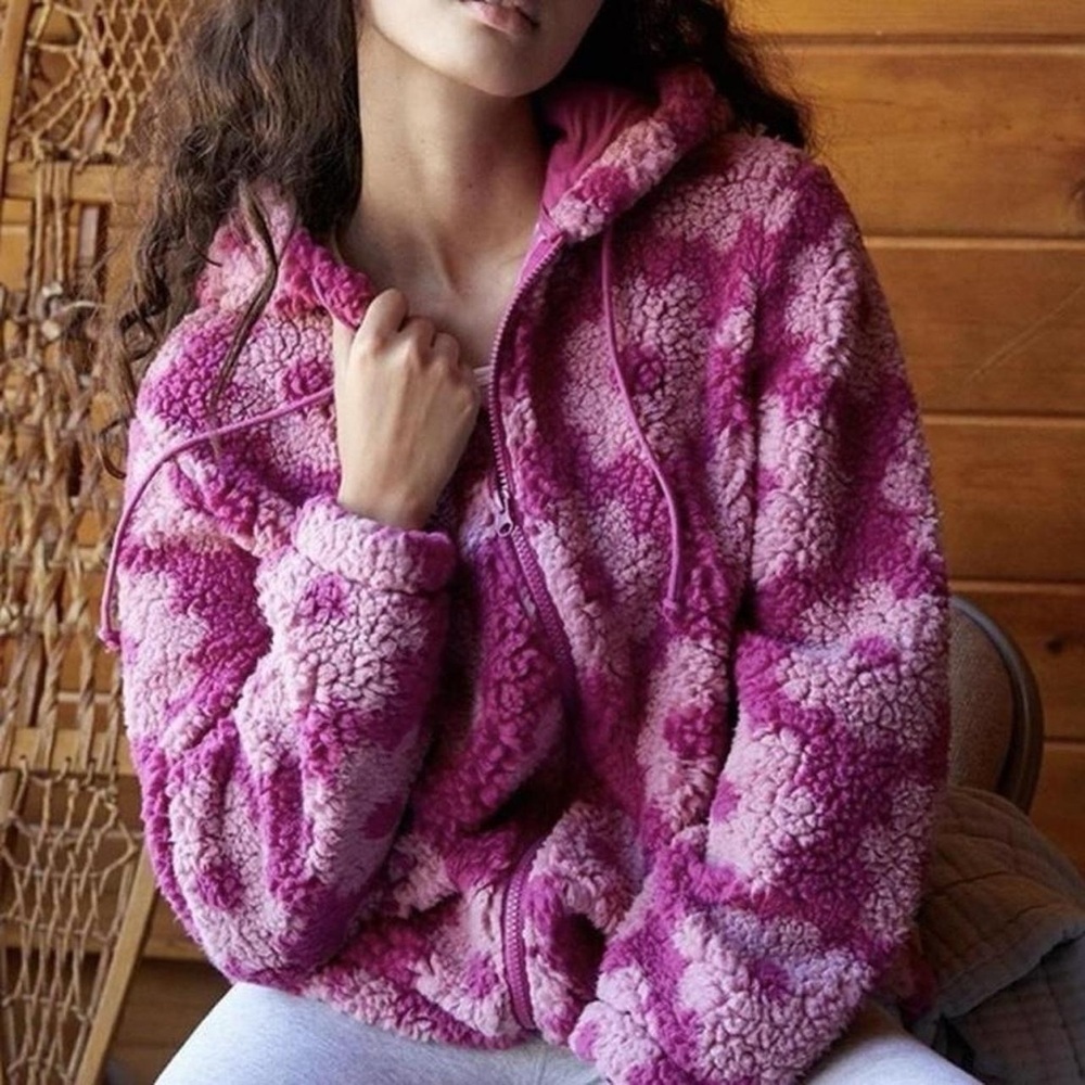 Pacsun pink fuschia floral daisy pattern teddy full zip hooded coat womens large